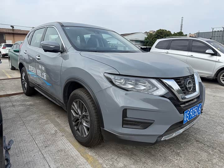Фото 3 - Nissan X-Trail