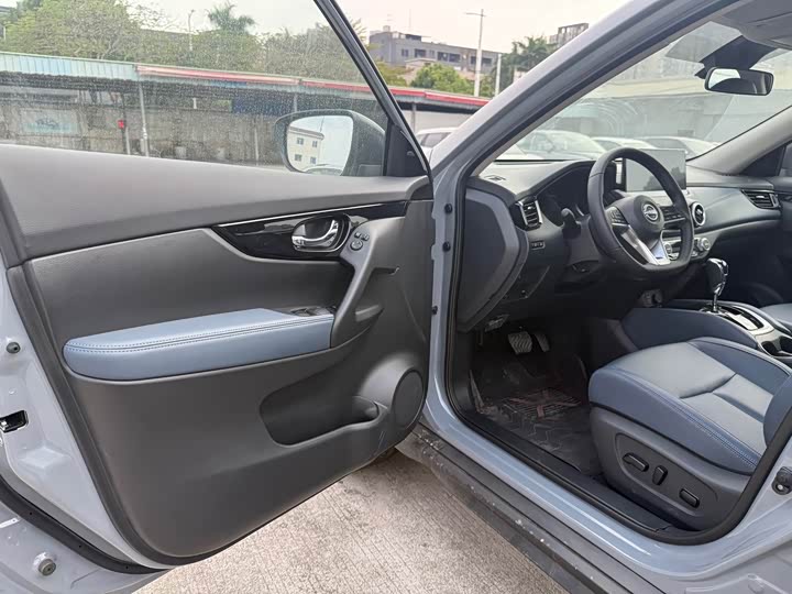 Фото 4 - Nissan X-Trail