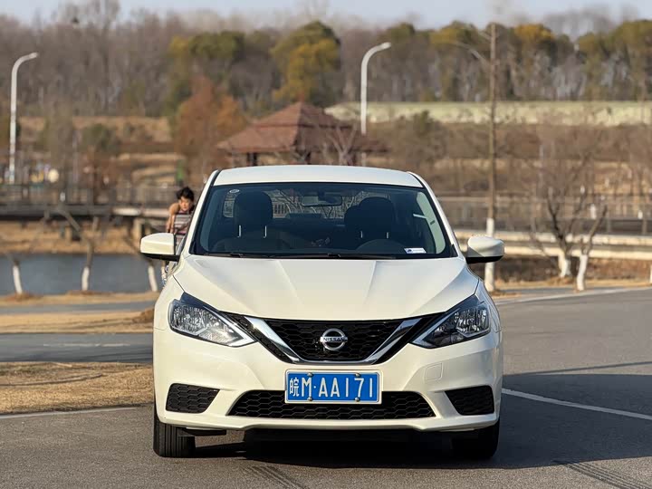 Фото 2 - Nissan Sylphy