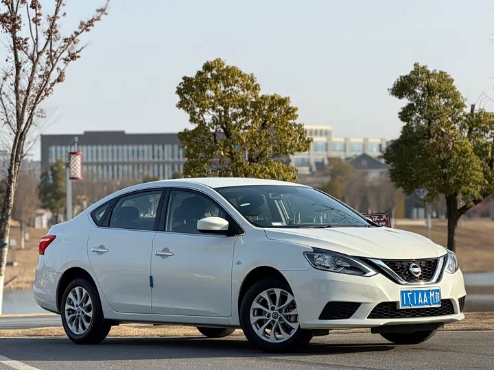 Фото 3 - Nissan Sylphy