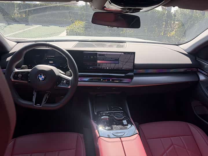 Фото 5 - BMW 5 Series