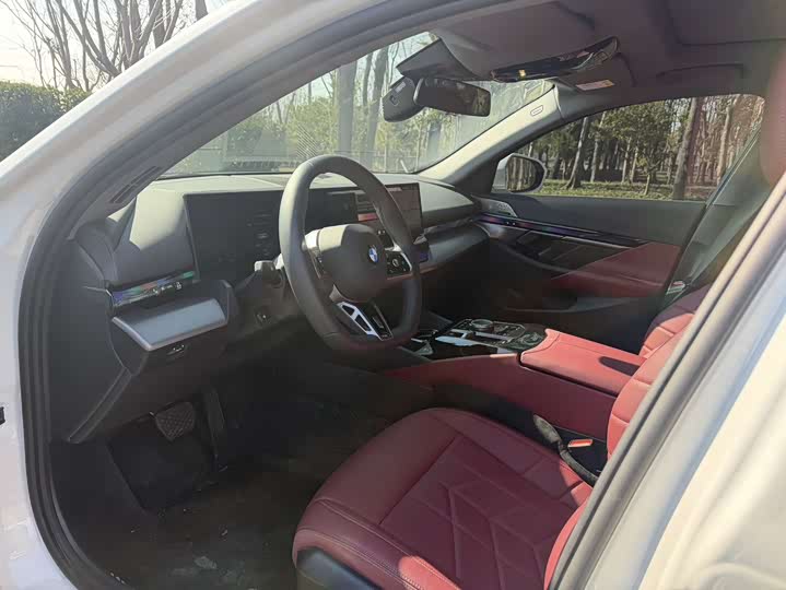 Фото 7 - BMW 5 Series