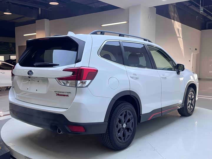 Фото 6 - Subaru Forester