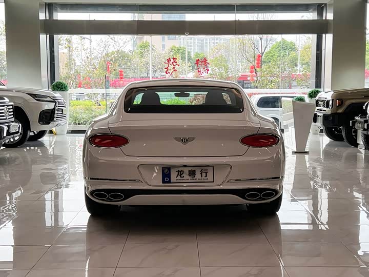 Фото 4 - Bentley Continental GT