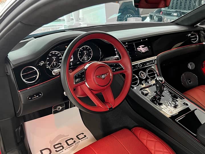 Фото 6 - Bentley Continental GT