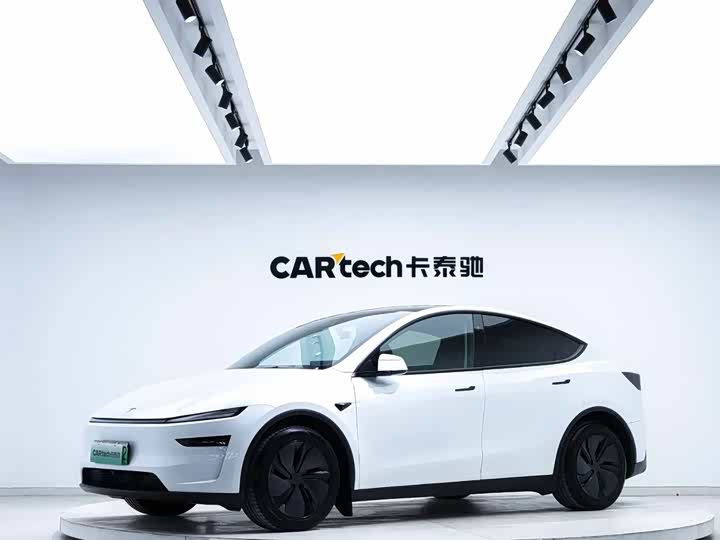 Фото 1 - Tesla Model Y