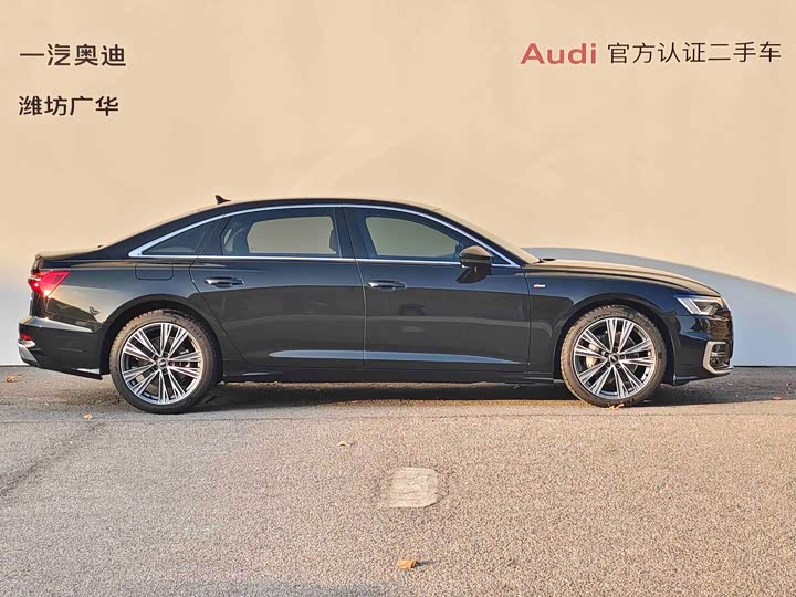 Фото 4 - Audi A6L