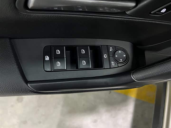 Фото 9 - Mazda CX-50