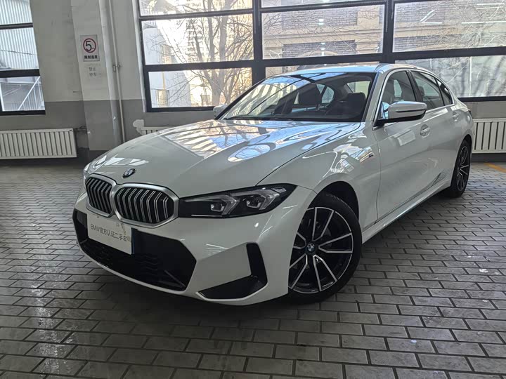 Фото 1 - BMW 3 Series