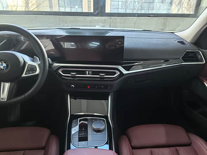 Фото 9 - BMW 3 Series