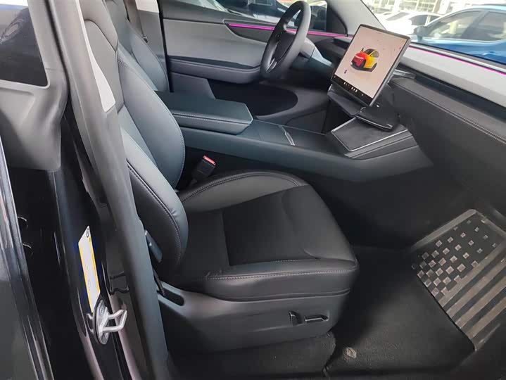 Фото 8 - Tesla Model Y