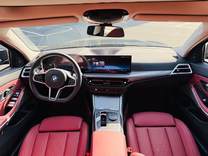 Photo 5 - BMW 3 Series