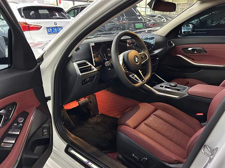 Фото 4 - BMW 3 Series