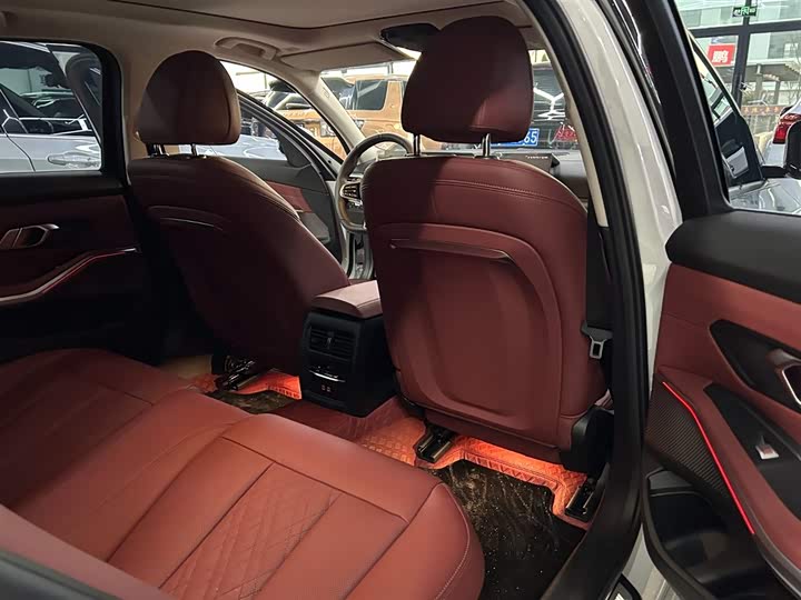 Фото 5 - BMW 3 Series