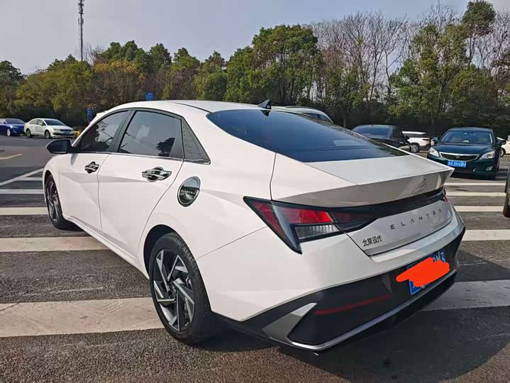 Фото 7 - Hyundai Elantra N line