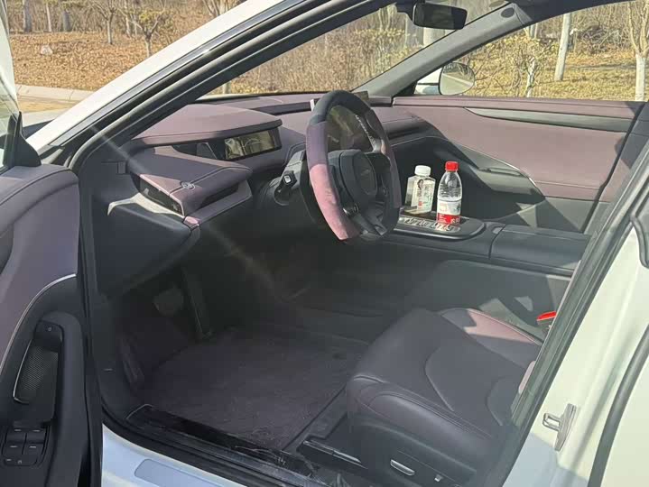 Фото 4 - Xiaomi SU7