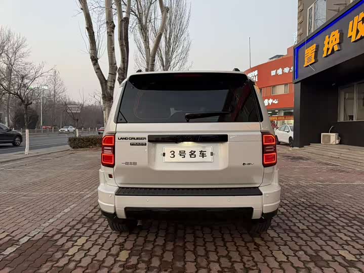 Фото 2 - Toyota Prado