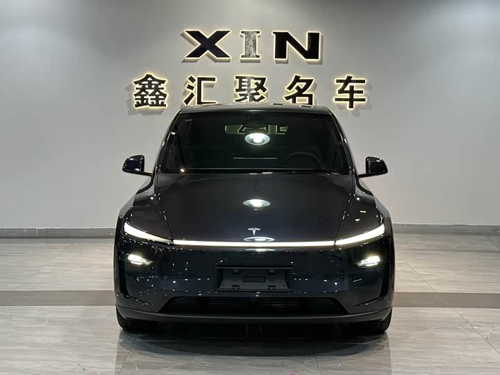 Фото 2 - Tesla Model Y