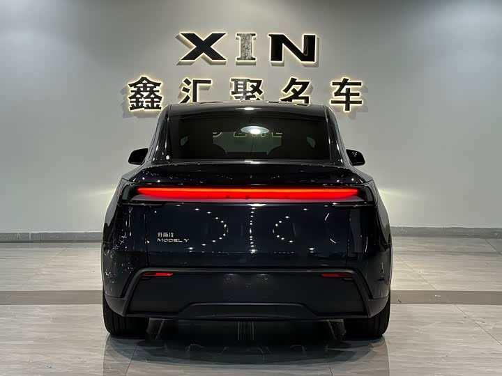 Фото 5 - Tesla Model Y