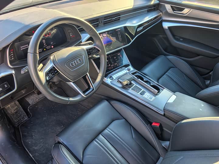 Фото 7 - Audi A6L