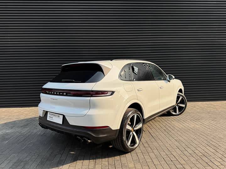 Фото 5 - Porsche Cayenne