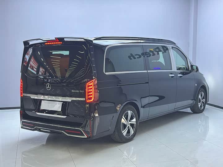 Фото 4 - Mercedes-Benz Vito