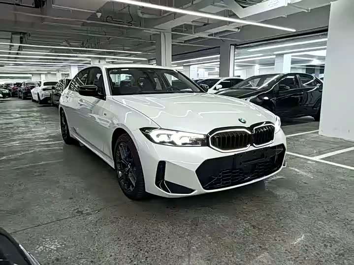 Фото 3 - BMW 3 Series