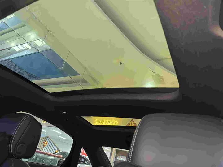 Фото 6 - Audi A6L