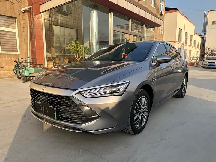 Фото 1 - BYD Qin Plus