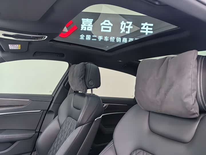 Фото 9 - Audi A6L