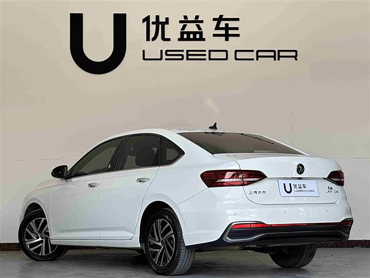 Фото 7 - Volkswagen Lavida