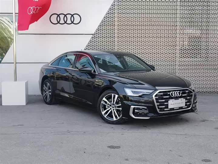 Фото 3 - Audi A6L