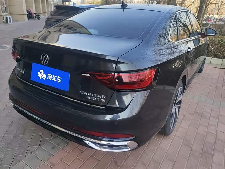 Фото 3 - Volkswagen Sagitar L