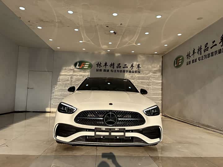 Фото 3 - Mercedes-Benz C-Class