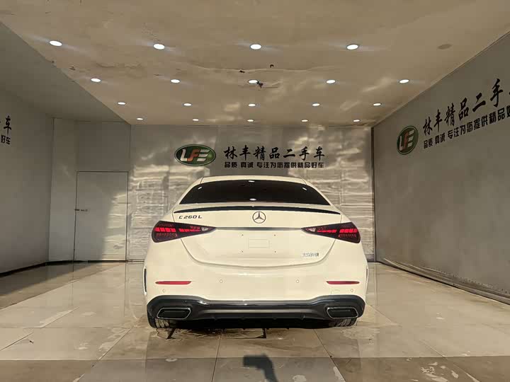 Фото 7 - Mercedes-Benz C-Class