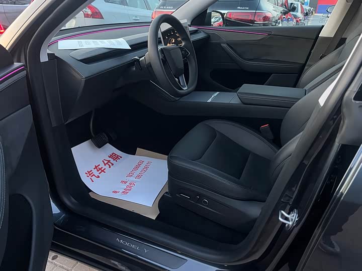 Фото 5 - Tesla Model Y