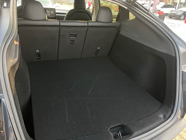 Фото 9 - Tesla Model Y