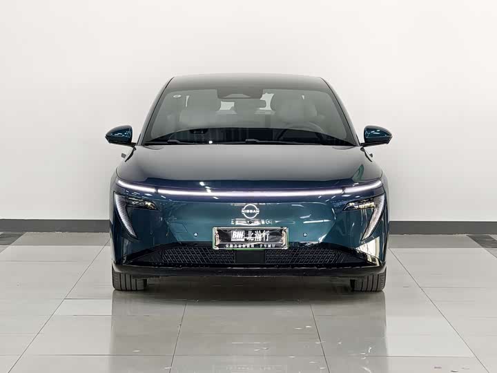 Фото 2 - Nissan N7