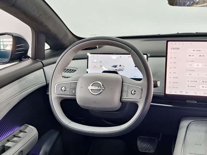 Фото 9 - Nissan N7