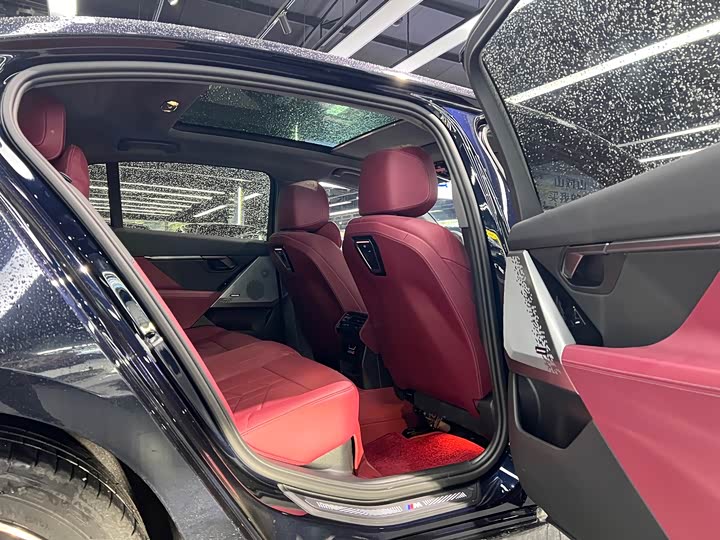 Фото 6 - BMW 5 Series