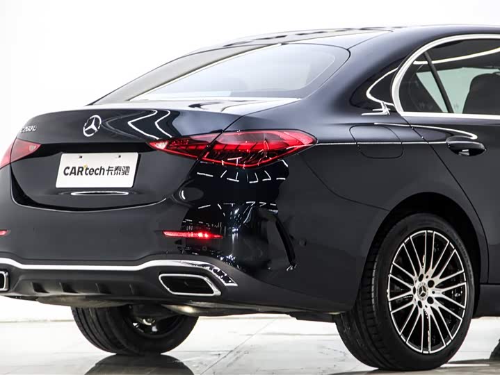Фото 8 - Mercedes-Benz C-Class