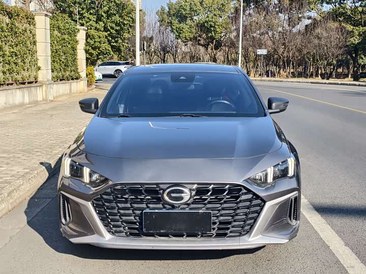 Фото 2 - GAC Trumpchi Empow R