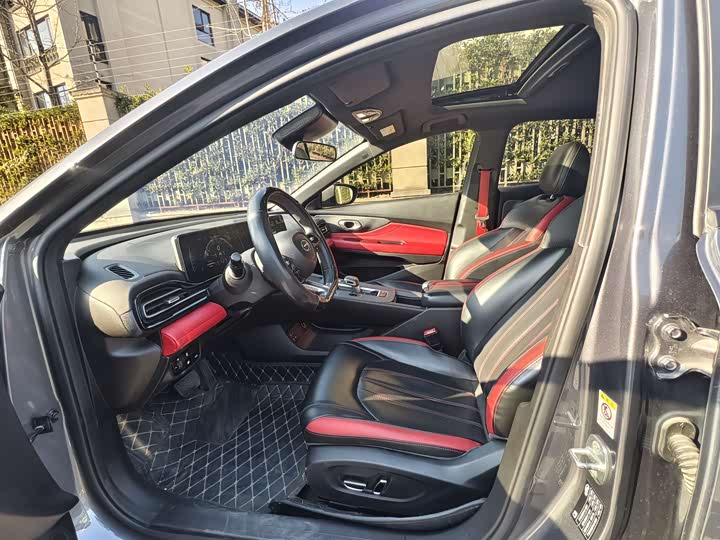 Фото 9 - GAC Trumpchi Empow R