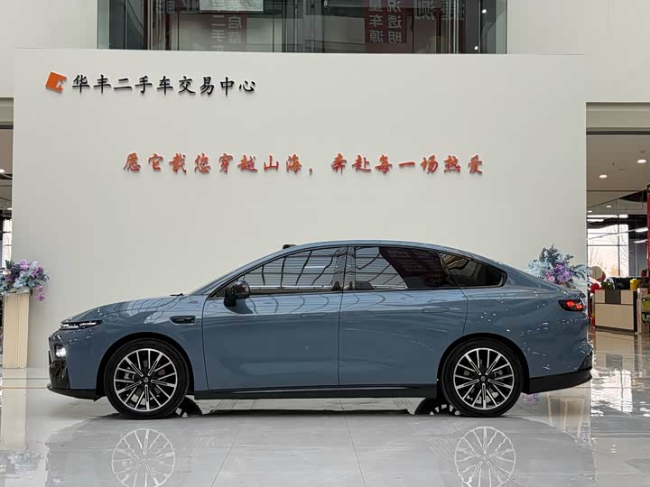 Фото 2 - Leapmotor B01