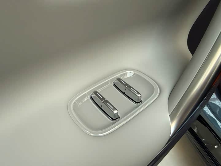 Фото 9 - Leapmotor B01