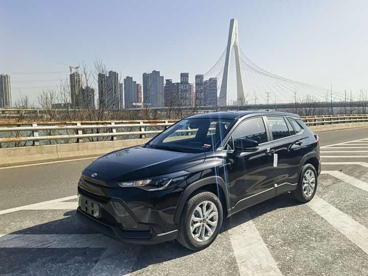 Фото 1 - Toyota Frontlander