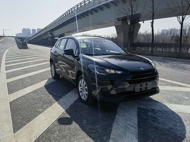 Фото 3 - Toyota Frontlander