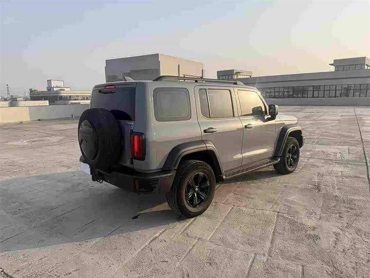 Фото 7 - Tank 300