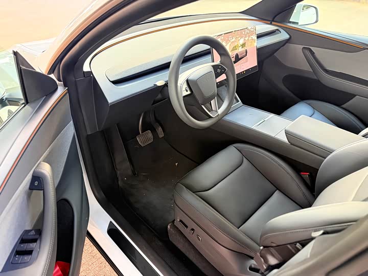 Фото 7 - Tesla Model Y