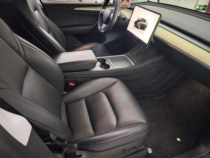 Фото 5 - Tesla Model Y